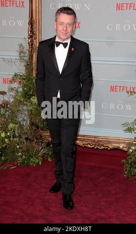 Nov 08, 2022 - London, England, UK - Peter Morgan attending The Crown Season 5 World Premiere, Theatre Royal, Drury Lane Stock Photo