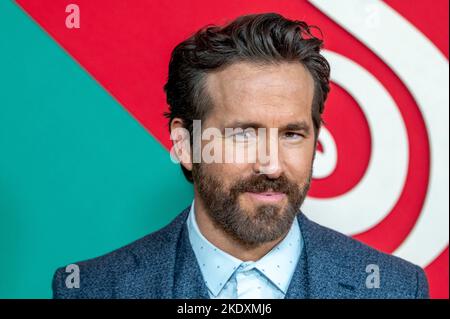 New York, United States. 07th Nov, 2022. NEW YORK, NEW YORK - NOVEMBER 07: Ryan Reynolds attends Apple Original Film's 'Spirited' New York Premiereat Alice Tully Hall, Lincoln Center on November 07, 2022 in New York City. Credit: SOPA Images Limited/Alamy Live News Stock Photo