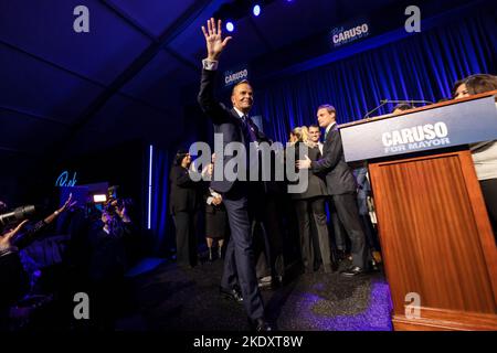 Los Angeles, USA. 08th Nov, 2022. Election party for LA Mayoral candidate Rick Caruso held at the Grove. 11/8/2022 Los Angeles, CA., USA (Photo by Ted Soqui/SIPA USA) Credit: Sipa USA/Alamy Live News Stock Photo
