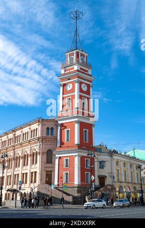 ST PETERSBURG, RUSSIA - OCTOBER 24, 2022: Fire tower (city Duma tower) on Nevsky prospect on a sunny October day Stock Photo