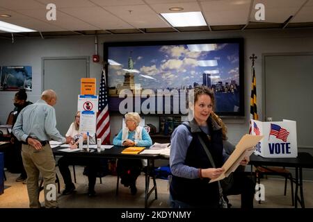 As Americans head to the polls to vote in the 2022 Midterm Elections, voters arrive at the Eastport Volunteer Fire Company in Annapolis, Maryland, Tuesday, November 8, 2022. Credit: Rod Lamkey/CNP /MediaPunch Stock Photo