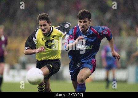 UEFA Champions League 1995/96 . Tiberiu Csik, Steaua Bucharest Stock  Photo - Alamy