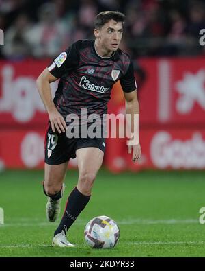 Oier Zarraga of Athletic Club during the La Liga match between Cadiz CF ...