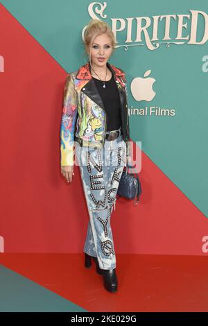 07 November 2022 - New York, New York - Orfeh at the Apple Original Film â€œSPIRITEDâ€ at Alice Tully Hall in Lincoln Center. (Credit Image: © Ylmj/AdMedia via ZUMA Press Wire) Stock Photo