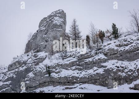 Limestone rocks next to Ogrodzieniec castle in Podzamcze village, in so called Polish Jura region of Poland Stock Photo