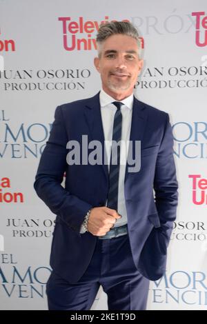 October 11, 2022, Mexico City, Mexico: Actor VICTOR GONZALEZ during a  photocall of the play Papito