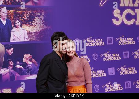 11/08/2022, Berlin, Germany, Aaron Altaras and Karoline Herfurth attends  the world Premiere EINFACH MAL WAS SCHÖNES“ at the Zoo Palast on November  8th, 2022 in Berlin, Germany. A Karoline Herfurth movie EINFACH