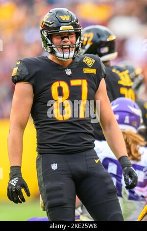 Washington Commanders tight end John Bates (87) runs during an NFL football  game against the Dallas Cowboys, Sunday, January 8, 2023 in Landover. (AP  Photo/Daniel Kucin Jr Stock Photo - Alamy