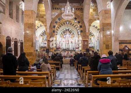 Christian denominations in Syria celebrate Christmas, Armenian Catholic Church, Aleppo, Syria Stock Photo