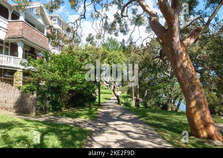 The path on the western side of the Cremorne Point Foreshore Walk in Sydney, Australia Stock Photo