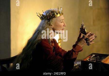 THE LION IN WINTER, GLENN CLOSE, 2003 Stock Photo