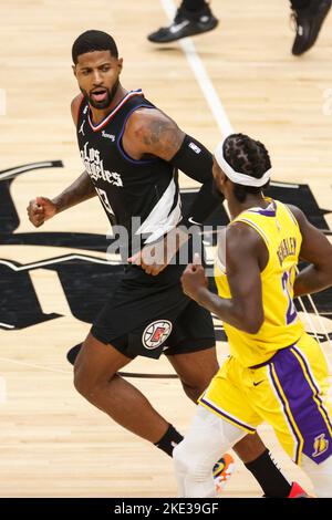 Los Angeles, California, USA. 9th Nov, 2022. Los Angeles Clippers forward Paul George (13) and Los Angeles Lakers guard Patrick Beverley (21) exchange words during an NBA basketball game Wednesday, November 9, 2022, in Los Angeles. (Credit Image: © Ringo Chiu/ZUMA Press Wire) Stock Photo