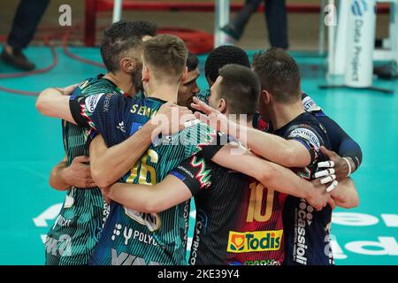 Pala Barton, Perugia, Italy, November 09, 2022, sir sicoma monini rejoices  during  Sir Sicoma Monini Perugia vs ACH Volley Ljubljana - CEV Champions League volleyball match Stock Photo