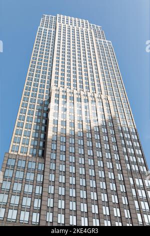 Key Tower became Cleveland's tallest building when opened in 1991, along with adjoining Marriott Hotel. Stock Photo