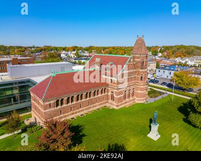 Winn Memorial Library is public library of Woburn, built in 1879 with Romanesque Revival style at 45 Pleasant Street in historic downtown Woburn, Mass Stock Photo