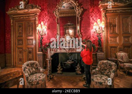 Waddesdon Manor Buckinghamshire, England.11 Nov 2022   This November, Christmas at Waddesdon returns for its 20th year, with sparkling decorations and themed displays inside the house for the first time since 2019.12 November 2022 – 2 January 2023.Paul Quezada-Neiman/Alamy Live News Stock Photo