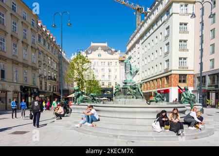 Vienna, square Neuer Markt, fountain Donnerbrunnen (Providentiabrunnen) in 01. Old Town, Wien, Austria Stock Photo