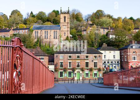 The historic Iron Bridge over the River Severn at Ironbridge Shropshire, England. The first cast iron bridge in the world, designed by Thomas Farnoll Stock Photo