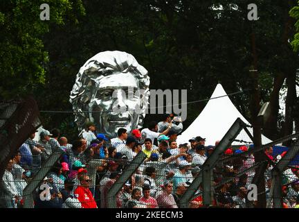 Interlagos, Brasilien. 11th Nov, 2022. 11/11/2022, Autodromo Jose Carlos Pace, Interlagos, FORMULA 1 HEINEKEN GRANDE PREMIO DO BRASIL 2022, in the picture Senna Buste Credit: dpa/Alamy Live News Stock Photo