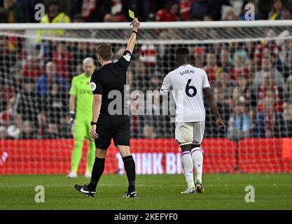 Nottingham, Nottinghamshire, UK. 12th Nov, 2022. John Brooks (Referee) shows the yellow card to Marc Guéhi (Crystal Palace, 6) during the Nottingham Forest V Crystal Palace Premier League match at the City Ground, Nottingham, UK. Credit: MARTIN DALTON/Alamy Live News Stock Photo