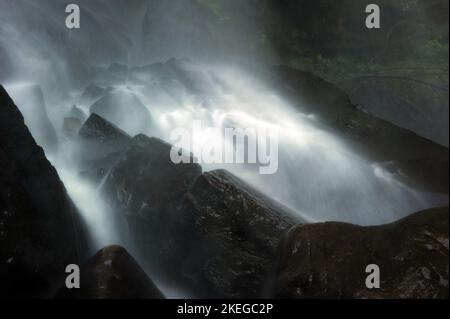 The base of Sgwd Rhyd-yr-Hesg / Melincourt Falls. Stock Photo