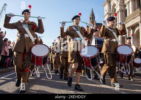 London, UK. 12th November 2022. The Royal Regiment of Fusiliers at the Lord Mayor's Show in honor of the newly elected, 694th Lord Mayor of the City of London, Alderman Nicholas Lyons. Credit: Kiki Streitberger/Alamy Live News Stock Photo