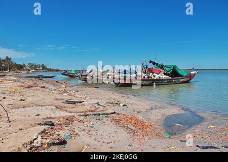 River port in Ziguinchor, South Senegal, West Africa Stock Photo