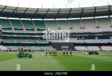 A general view ahead of the T20 World Cup Final match at the Melbourne Cricket Ground, Melbourne. Picture date: Sunday November 13, 2022. Stock Photo