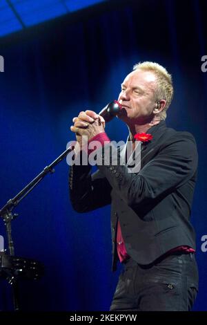 Sting in concert in Het Gelredome Arnhem Holland at the Symphonica in Rosso. 2010. vvbvanbree fotografie. Stock Photo