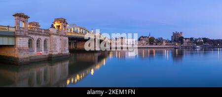 Rochester panoramic across from the River Medway at dusk Stock Photo