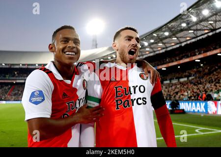 ROTTERDAM - (lr) Igor Paixao of Feyenoord, Orkun Kokcu of Feyenoord during the Dutch Eredivisie match between Feyenoord and Excelsior at Feyenoord Stadium de Kuip on November 13, 2022 in Rotterdam, Netherlands. ANP PIETER STAM DE YOUNG Stock Photo