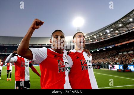 ROTTERDAM - (lr) Igor Paixao of Feyenoord, Orkun Kokcu of Feyenoord during the Dutch Eredivisie match between Feyenoord and Excelsior at Feyenoord Stadium de Kuip on November 13, 2022 in Rotterdam, Netherlands. ANP PIETER STAM DE YOUNG Stock Photo