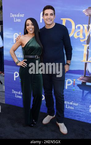 Elia Cantu and Galen Gering arriving at the 'Days of Our Lives' Day of Days 2022 Fan Event held at the J.W. Marriott at LA LIVE in Los Angeles, CA on November 12, 2022. © Janet Gough / AFF-USA.COM Stock Photo