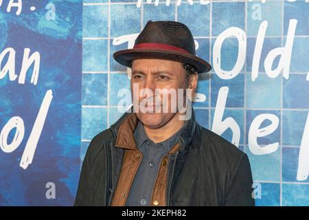 NEW YORK, NEW YORK - NOVEMBER 13: Aasif Mandvi attends 'The Old Man & The Pool' opening night at Vivian Beaumont Theatre at Lincoln Center on November 13, 2022 in New York City. Credit: Ron Adar/Alamy Live News Stock Photo