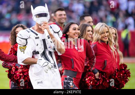 Munich, Germany. 13th Nov, 2022. American Football, NFL, Tampa Bay Buccaneers - Seattle Seahawks, Matchday 10, Main Round at Allianz Arena: Musician Cro sings before the game. Credit: Sven Hoppe/dpa/Alamy Live News Stock Photo