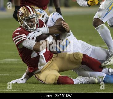 Los Angeles Chargers linebacker Khalil Mack (52) against the Denver Broncos  in an NFL football game, Monday, Oct. 17, 2022, in Inglewood, Calif.  Chargers won 19-16. (AP Photo/Jeff Lewis Stock Photo - Alamy