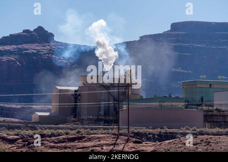 The processing plant at a potash mine using a solution-mining method ...