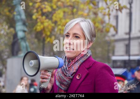 London, England, UK. 14th Nov, 2022. Liberal Democrat MP DAISY COOPER gives a speech during the demonstration. Hospitality industry managers, chefs, bartenders and other workers staged a protest outside Parliament demanding that the Government acts to help the struggling hospitality industry. (Credit Image: © Vuk Valcic/ZUMA Press Wire) Credit: ZUMA Press, Inc./Alamy Live News Credit: ZUMA Press, Inc./Alamy Live News Credit: ZUMA Press, Inc./Alamy Live News Stock Photo