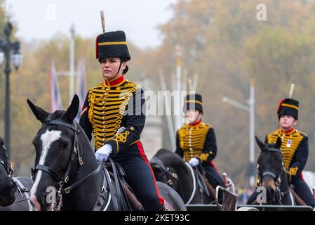 Green Park, Westminster, London, UK. 14th Nov, 2022. A 41-gun salute took place in Green Park to mark King Charles III's 74th birthday by the King's Troop Royal Horse Artillery (KTRHA), the first such ceremony since Charles became King. Riders arriving Stock Photo