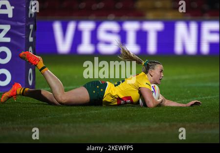 Australia's Jaime Chapman scores their side's second try of the game