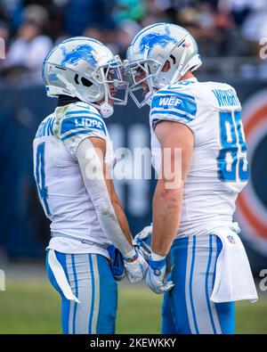 November 13, 2022: Chicago Bears #33 Jaylon Johnson tackles Lions #11 Kalif  Raymond during a game against the Detroit Lions in Chicago, IL. Mike  Wulf/CSM/Sipa USA(Credit Image: © Mike Wulf/Cal Sport Media/Sipa