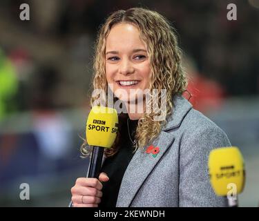 York, UK. 14th Nov, 2022. Lois Forsell providing punditry for tonight's Women's Rugby League World Cup Semi Final match England Women vs New Zealand Women at LNER Community Stadium, York, United Kingdom, 14th November 2022 (Photo by Mark Cosgrove/News Images) Credit: News Images LTD/Alamy Live News Stock Photo