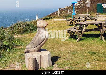 Puffin sculpture by Duncan Kitson Stock Photo