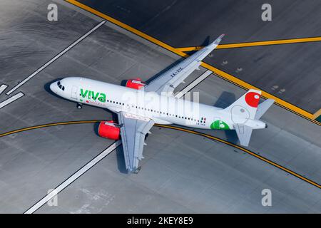 Viva Aerobus Airbus A320neo aircraft. Airline Viva Aerobus from Mexico with A320 airplane. Plane registered as XA-VIE of VivaAerobus. Stock Photo