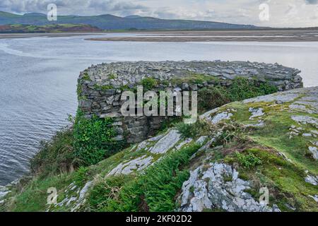 Pillbox on the Dwyryd Estuary near Borth-y-Gest, Porthmadog, Gwynedd, Wales Stock Photo