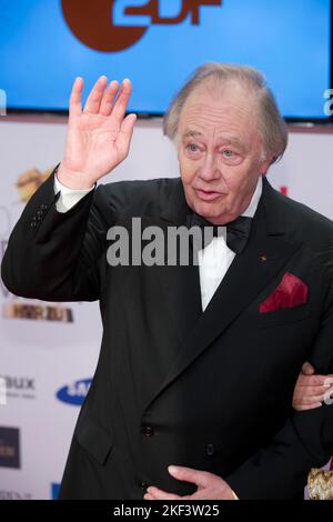 ARCHIVE PHOTO: Rene KOLLO will be 85 on November 20, 2022, Rene KOLLO, singer, tenor, Red Carpet, Red Carpet Show, Arrival, The presentation of the 50th Golden Camera, the film and television prize of the program magazine Hoerzu in Hamburg, Germany on 02/27/2017. ? Stock Photo