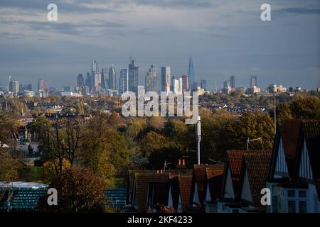 London UK. 16 November 2022.  A view over the City of London on  The In his autumn statement, UK Chancellor of the Exchequer Jeremy Hunt  announced a plan to cut billions in government spending, while raising billions more in taxes, while also promising to increase benefits for the poorest . Credit: amer ghazzal/Alamy Live News Stock Photo