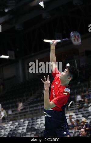 Sydney, Australia. 16th Nov, 2022. Li Shifeng of China hits a return to Chico Aura Dwi Wardoyo of Indonesia during their men's singles 1st round match at the Australian Open 2022 badminton tournament in Sydney, Australia, Nov. 16, 2022. Credit: Bai Xuefei/Xinhua/Alamy Live News Stock Photo