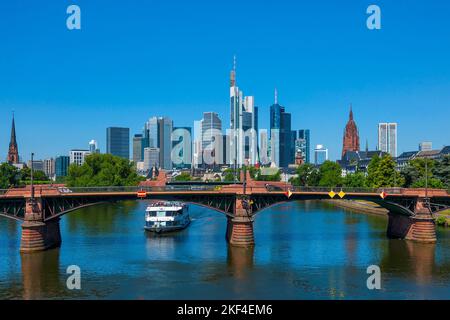 Die Skyline von Frankfurt am Main im Sommer Stock Photo