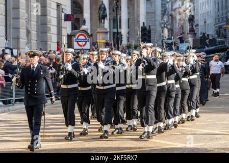 Royal Navy, HMS President,  marching group at the Lord Mayor's Show parade in the City of London, UK Stock Photo
